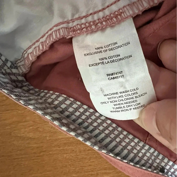 Natural Reflections Shorts Bass Pro  Size 12 - Picture 4 of 5